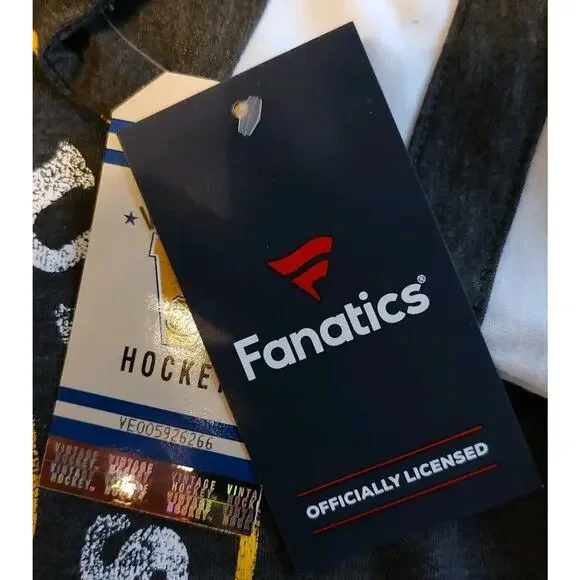 Women's Boston Bruins Shirt Gray Fanatics NHL Round Neck - Small NWT - Picture 5 of 6